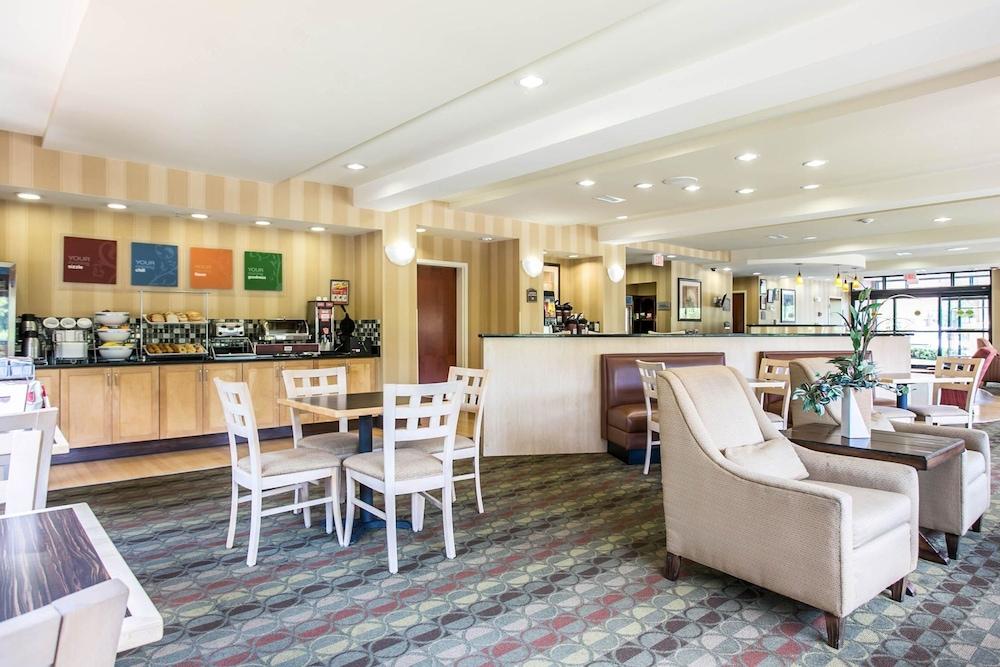 Comfort Suites Columbia Northeast - Fort Jackson Exteriér fotografie