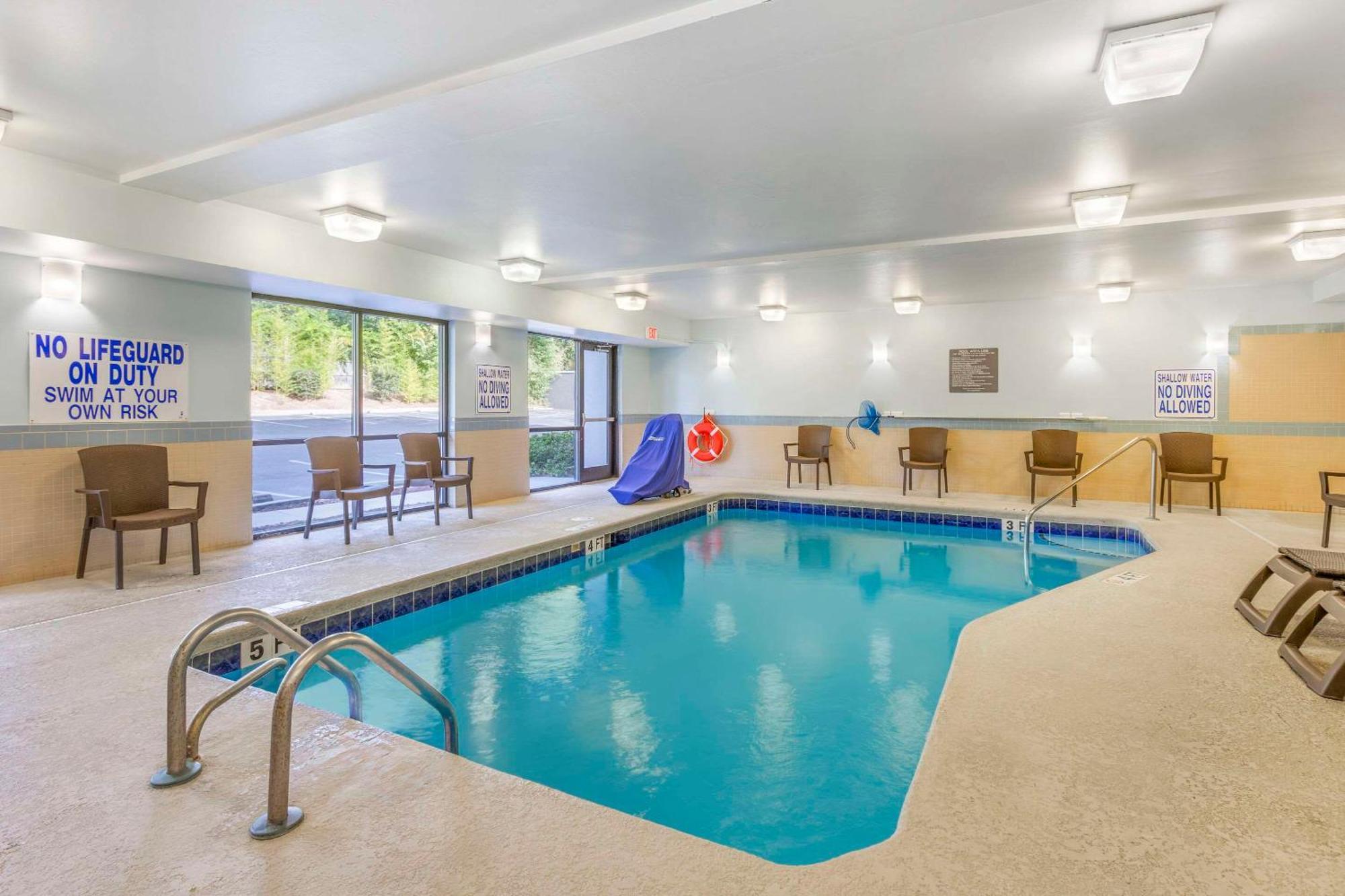 Comfort Suites Columbia Northeast - Fort Jackson Exteriér fotografie